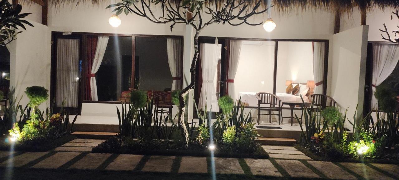 The Poetri Oka Hotel Batununggul Exterior foto